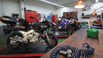 Werkstatt Motorrad Stahlmoto